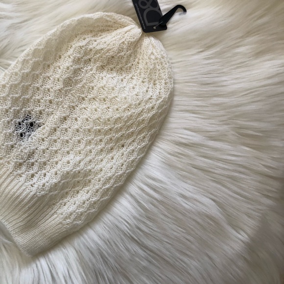 Knitted beanie - Picture 4 of 6